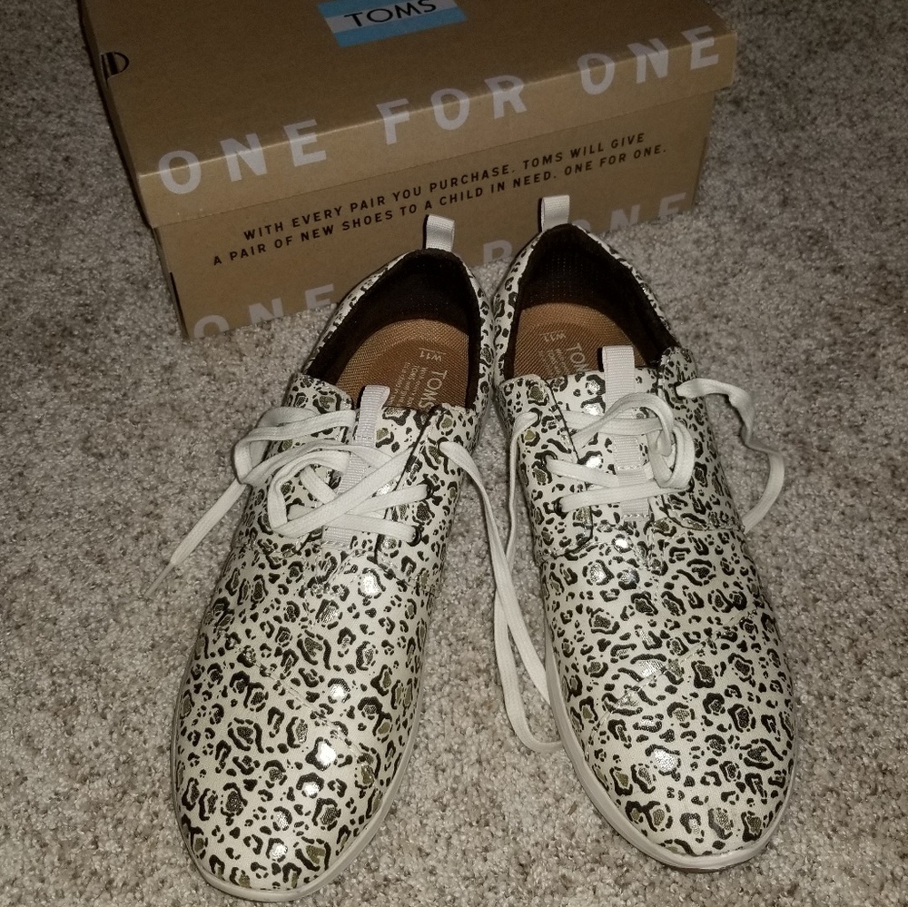 Toms Sneakers